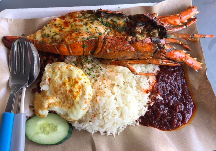 Sebab Nasi Lemak Lobster Ini, Ramai Rakyat Malaysia Nak Ke Singapura