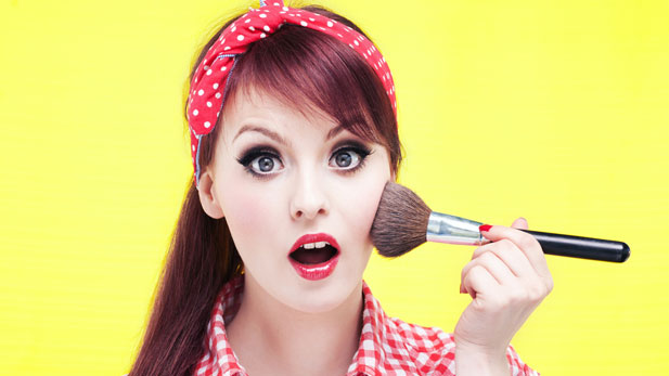 6 Barang Yang Wajib Ada Untuk Makeup Beginners Macam Korang