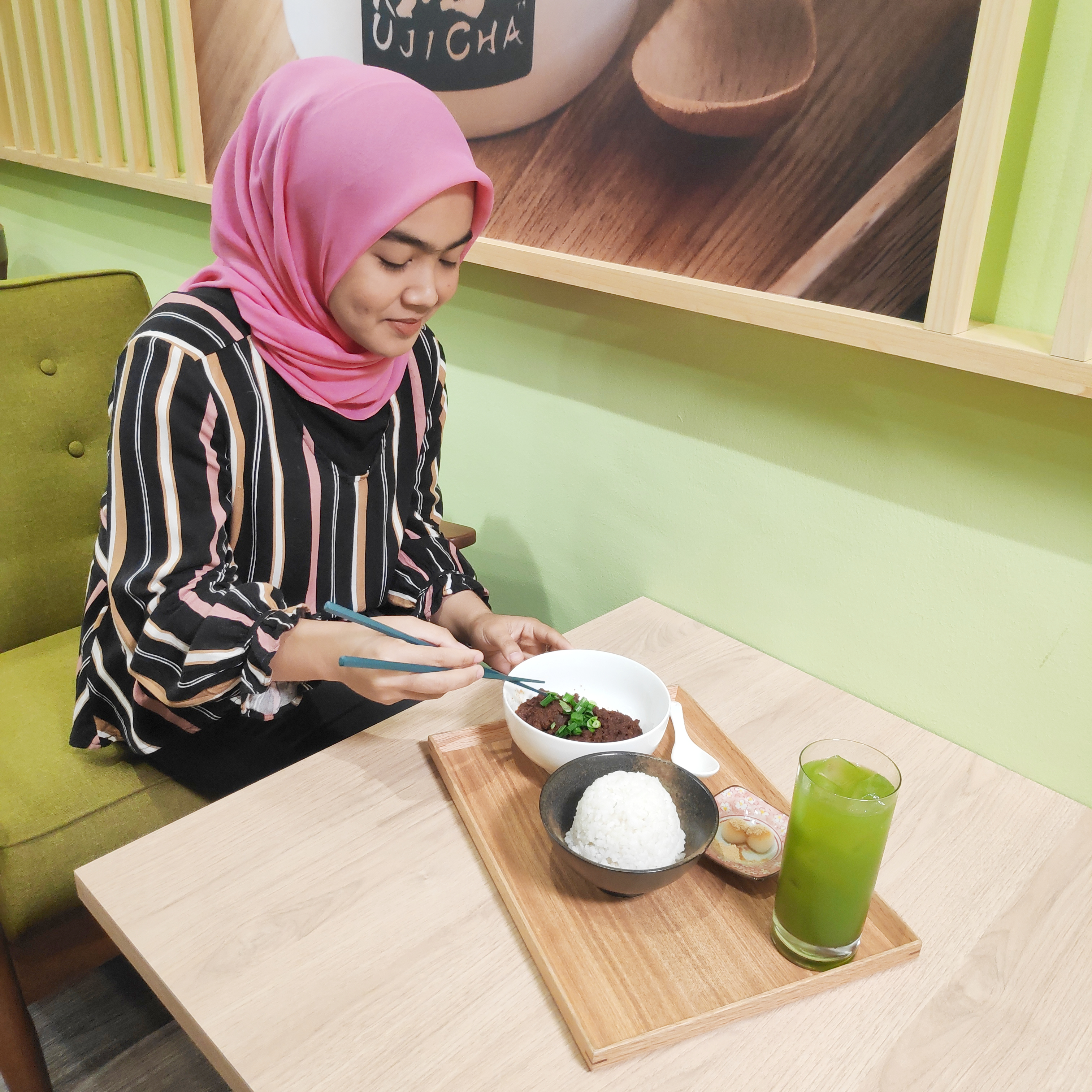 Kafe Dessert Jepun, UJI CHA Malaysia Baru Dibuka Di Publika