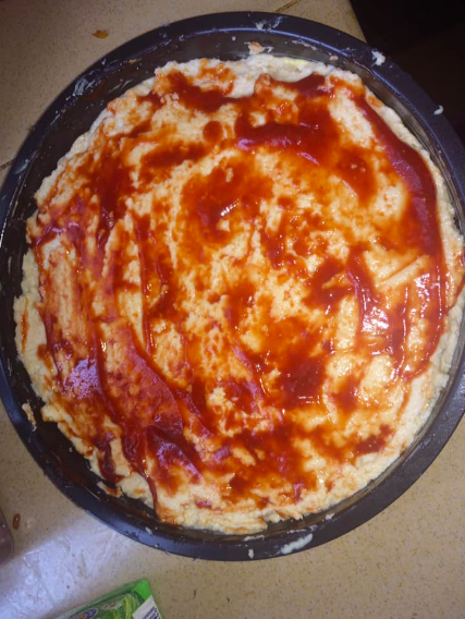 Resepi Pizza 5 Bahan Tanpa Oven, Guna Roti Keping Je!