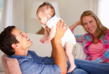 Teruja Timang Anak Pertama? Ini Tips Kewangan Ibu Bapa Muda Perlu Ambil Tahu